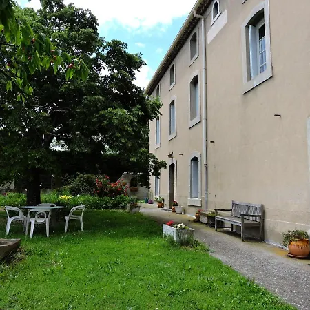 Bed & Breakfast Domaine Saint-louis 3*